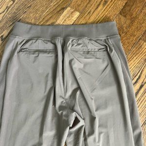 Athleta Brooklyn Ankle Pants sz 8